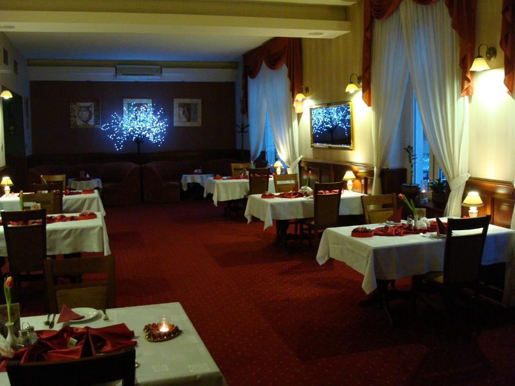 Hotel Atena Słupsk Exteriör bild